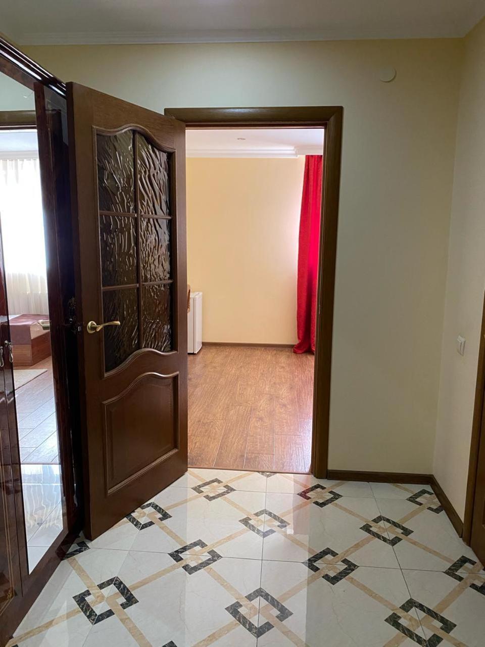 Sky Luxe Hotel Astana Eksteriør billede